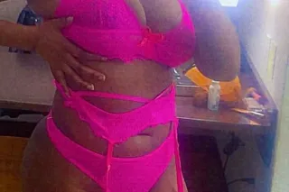 perky D cup titties perfectly ... - Image 3