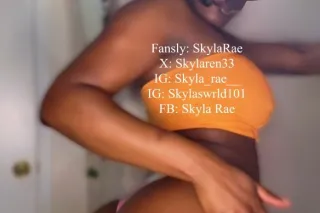 SKYLAAA 😈 AVAILABLE 4U😜😘 - Image 5