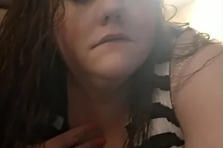 Pretty eyes and Thick thighs - Image 6