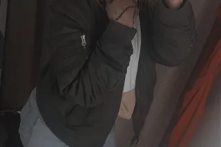 Petite 😌 Playful 🤗 Charming 😊 ... - Image 3