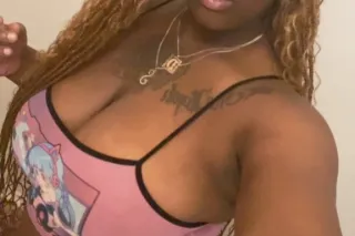 PRETTY BROWN ROUND 😍CUM💦&SEE A... - Image 1