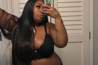 Here for a good time not a long time 💋 - Image 4