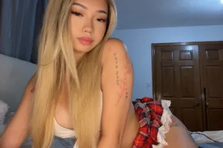 💋Squirting Goddess Hot Asian S... - Image 2