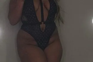 Latina hot - 25 - Image 2