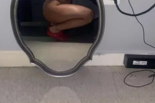 hello sexyy - Image 1