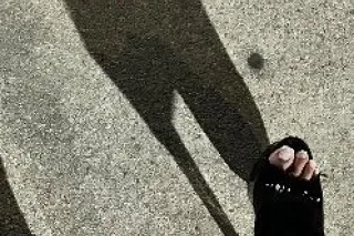 Discreet😘 - 23 - Image 1