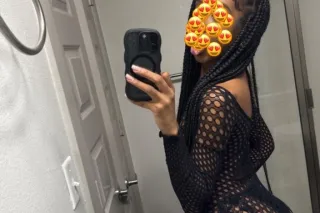 OUTCALL or INCALL I HOST HMU -... - Image 2