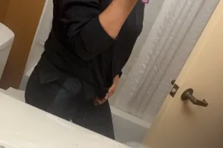 FuCk Me FaStEr FrIdAy - 31 - Image 1