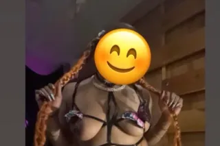 I WANNA BE YOUR FAVORITE 😩💦💦🫦 ... - Image 2