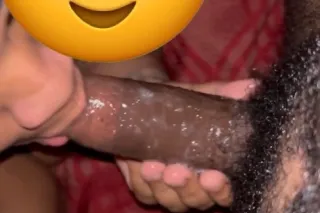 I OFFER BAREBLOWJOBS STARTING ... - Image 1