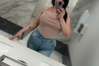 "Experience the Allure of Chloe: Exclusive Specials with Verified Encounters and Captivating Content" - Image 5