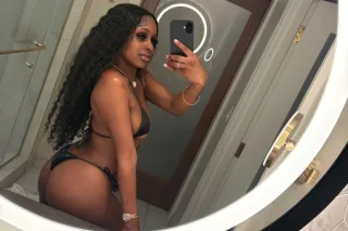 NEW BADDIE IN TOWN ⭐ SWEET AND... - Image 4