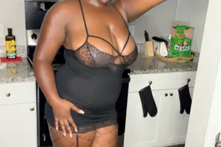 OUTCALLS Luxury Discreet Servi... - Image 1