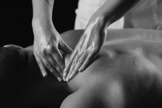 🫧✨Where Sophistication Meets D... - Image 4