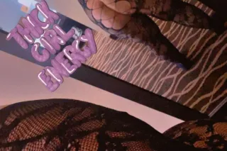 thick ass snow bunny not here for long - Image 2