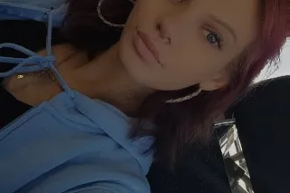 let's have some fun 😉💋😘 Lets start your weekend off right💋❤️ - Image 6