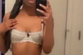 Petite Treat - 24 - Image 1