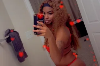 WET TIGHT AND FUN👅💦 - 22 - Image 1