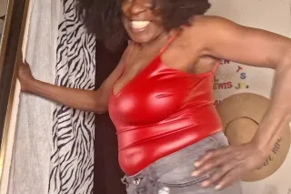 Can I be your Valentines - 64 - Image 3