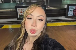 Ready to be spoiled 💋 - Image 3