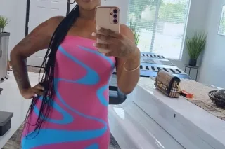 Happy Friday🥹💦 Ask about my gr... - Image 1