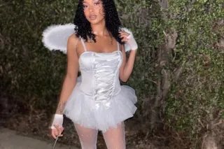 slim waist, pretty brace face ... - Image 4