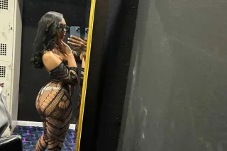 cum get some fresh wet💦 creamy 🐱cum see me😘 - Image 7