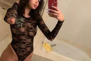 OUTCALLS ONLY SEXY REDZ - Image 6