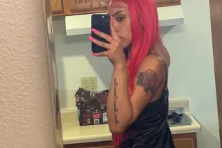 dangerously pretty with a touc... - Image 2