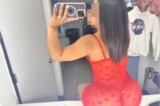 latina - 26 - Image 1