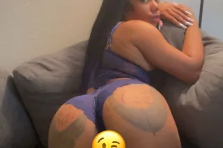 YOUNG🤩 TIGHT 🫦WET💦 & WARM😍 HOS... - Image 2