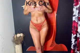 Columbia's Favorite Cougar Available @5 today 💋 - Image 6