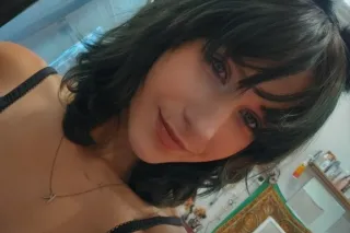 Happy Valentine's Day my loves. 💕 Whose free and wants to see me Im available until 5pm for a flat rate of 160$ for 30 minute's. Available for new and regular clients 😘 - Image 9