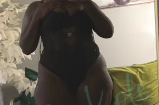 Valentine's Day Special 👅💦 📍 A... - Image 2