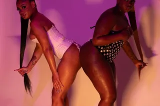 C 💦 A 🍭 L 💦 L 🍑 N 💦 O 💦 W🌹🌹💦💦🌹... - Image 4