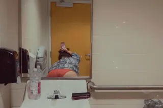 cold out cum warm up with me - Image 8