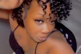 🥵🩷🌹THICK THIGHS💋🫶🏽💦 - Image 5