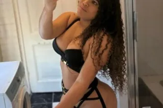 avaliable new to this baby💝💕💕 ... - Image 2