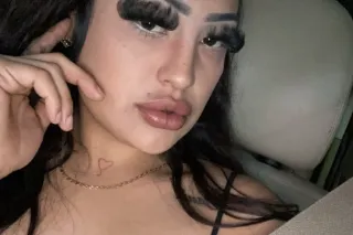 hey BABEZZ quick give me a cal... - Image 2