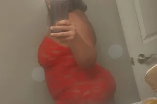 fun & freaky caramel babes💦👭🏽🍆... - Image 4