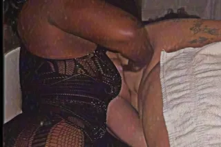 Cum Get Touched By Mel in&outcalls 😉💙 - Image 5