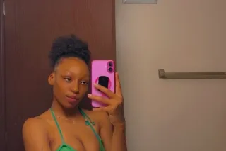 😻Outcall😘Car fun Available 24/... - Image 1