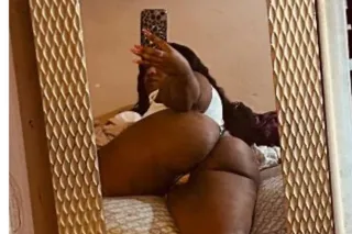 Miss Jennifer Fire 🥵🥵😙 available incall Spl 85 roses🌹🥂🍫 - Image 5