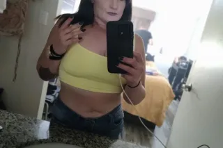 I GIVE THE BEST THROAT HUGS! COME AND UNWIND WITH ME! - Image 5