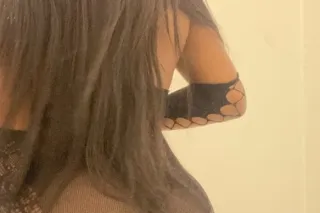 outcalls carfun available Wett... - Image 1