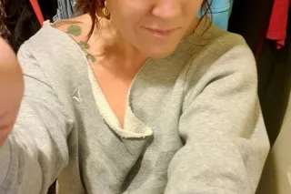 party all day and night...friday fun. i can do.in.out.and cardate. - Image 5