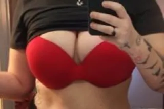 INCALLS, EARLY BIRD SPECIALS 💋... - Image 1