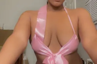 let me be the 1 4 YOU 💖 incall... - Image 4