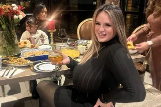 Soft lips, Soft Curves, hard t... - Image 4