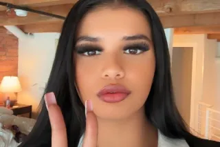 EXOTIC COLOMBIAN ITS MY BIRTHD... - Image 1